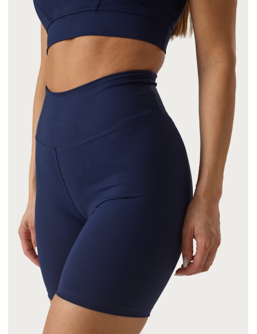 Medium Shorts